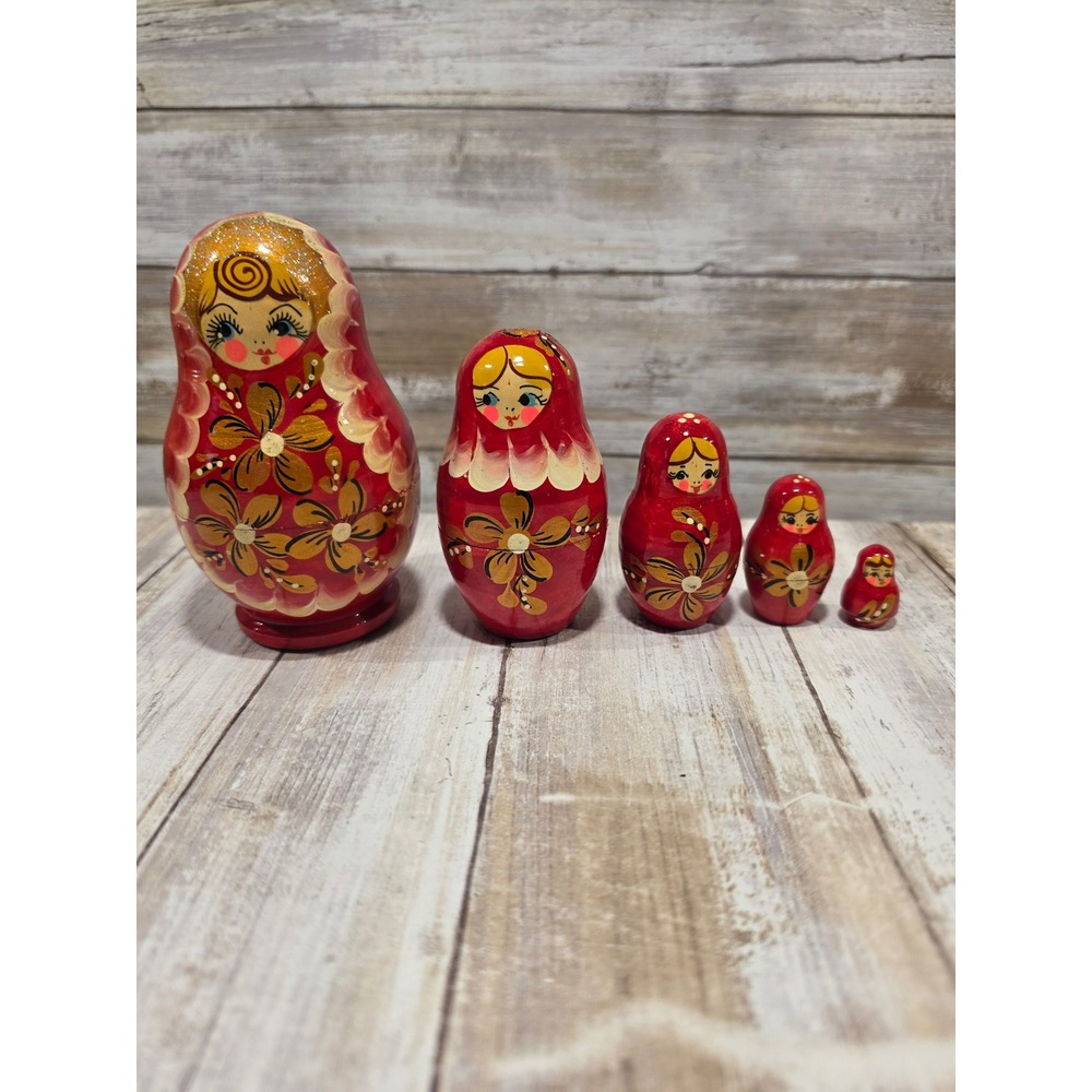 Vintage Russian Nesting Dolls Matryoshka 5 Piece Set Red Gold Floral Wood